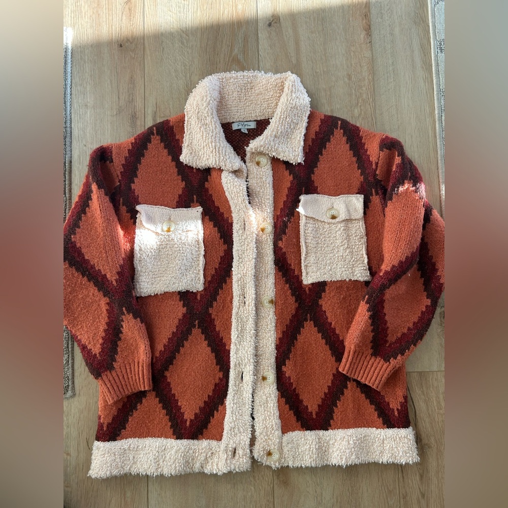 Polagram Cozy Diamond Pattern sweater Cardigan Jacket - Orange and Cream